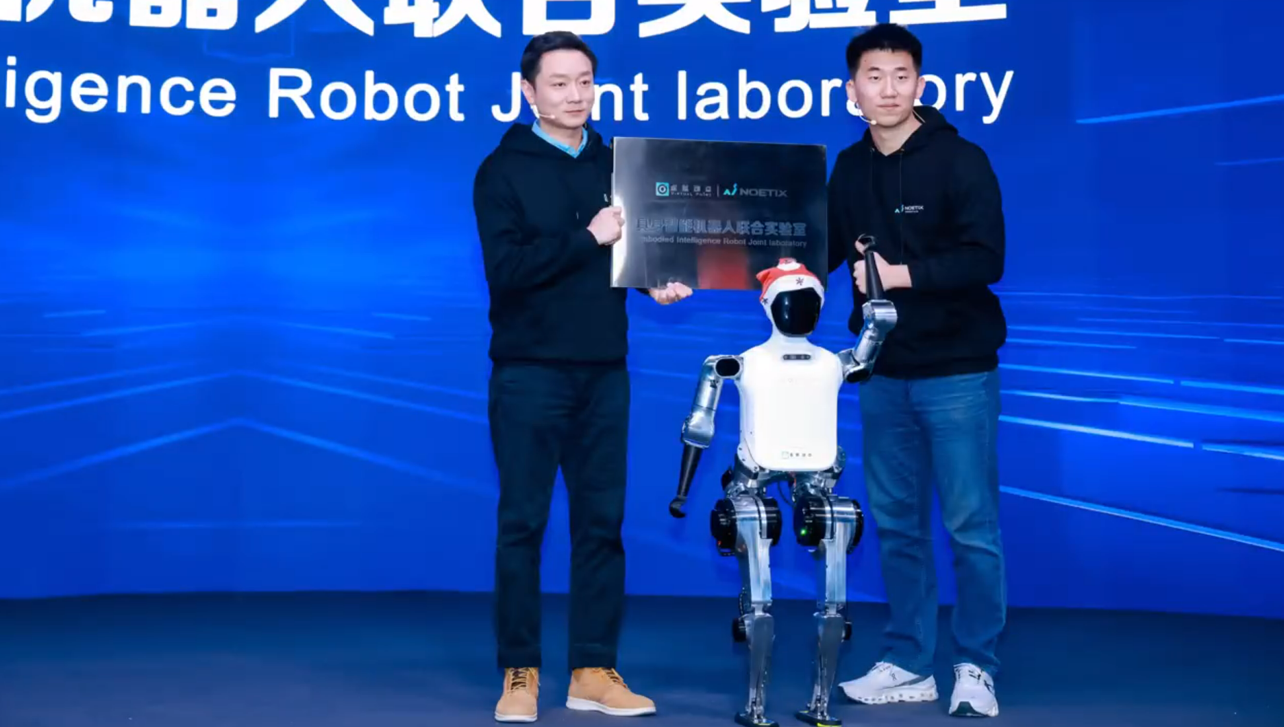 躬身入局具身智能丨壹定发·虚拟动点用空间盘算补齐机械人能力拼图